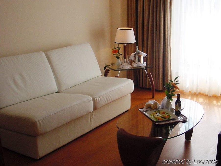 סנטה איריה דה אזויה Vip Executive Santa Iria Hotel מראה חיצוני תמונה