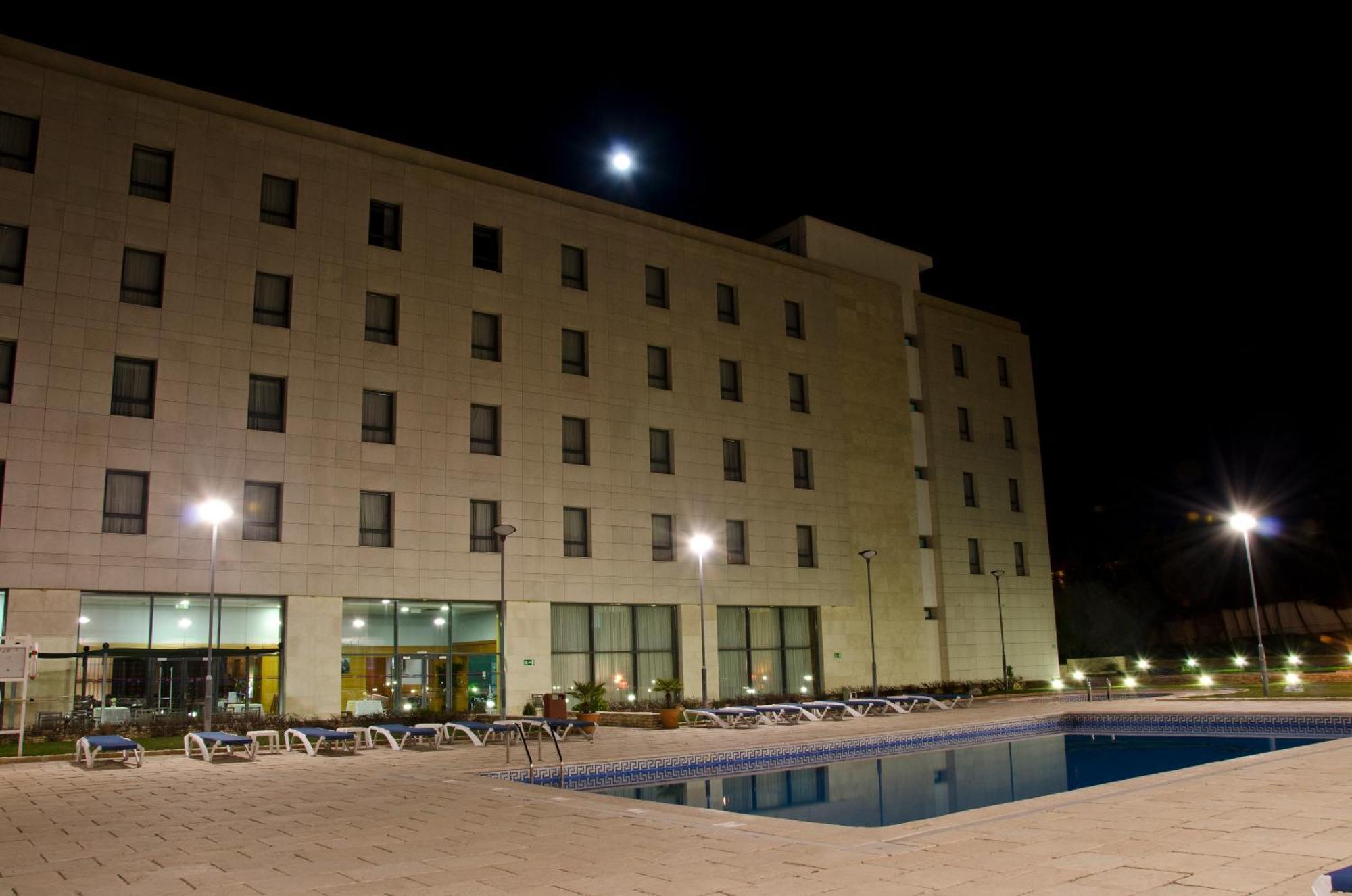 סנטה איריה דה אזויה Vip Executive Santa Iria Hotel מראה חיצוני תמונה