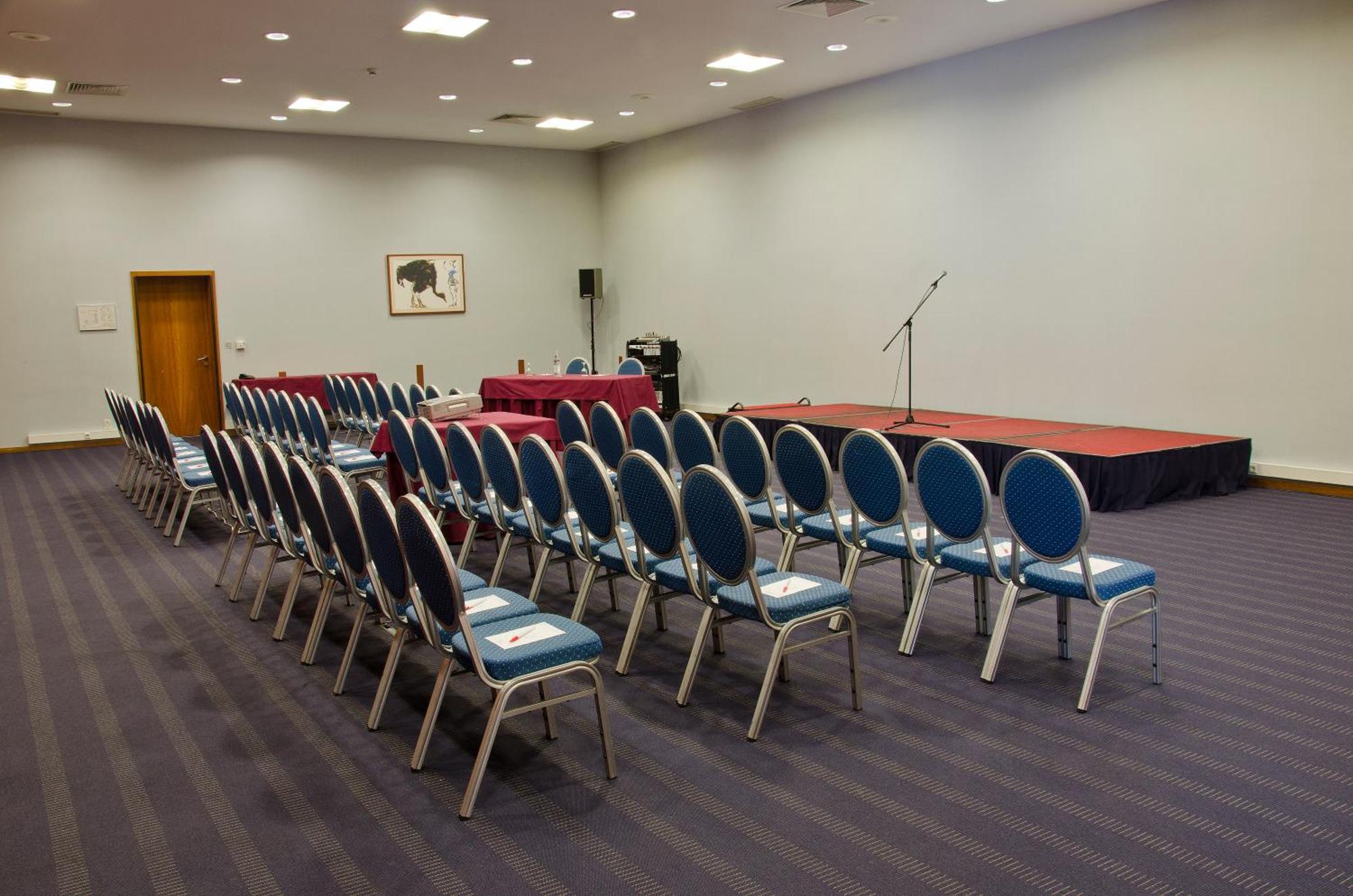 סנטה איריה דה אזויה Vip Executive Santa Iria Hotel מראה חיצוני תמונה