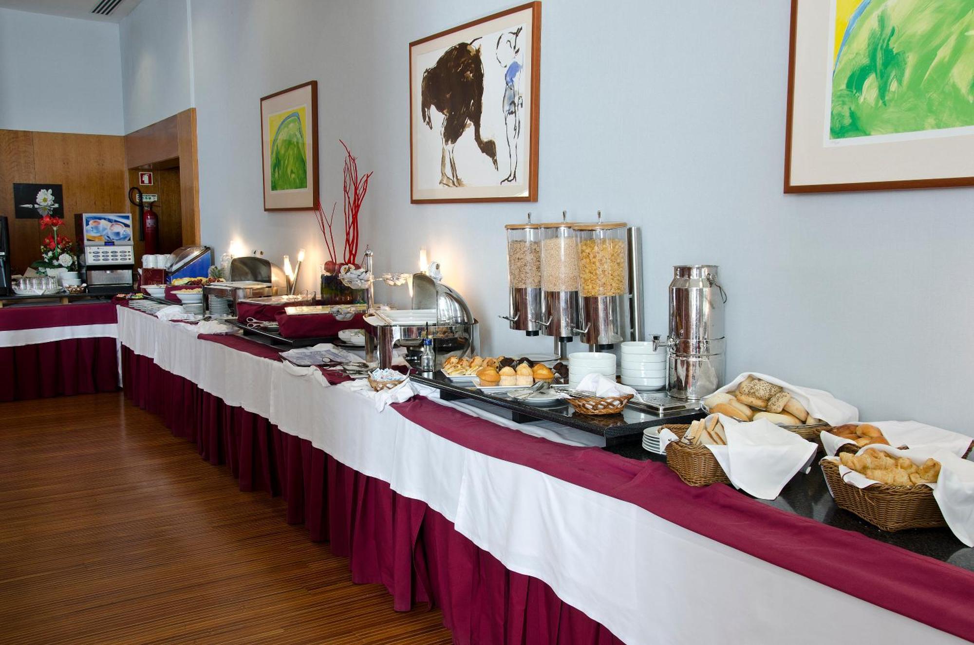 סנטה איריה דה אזויה Vip Executive Santa Iria Hotel מראה חיצוני תמונה