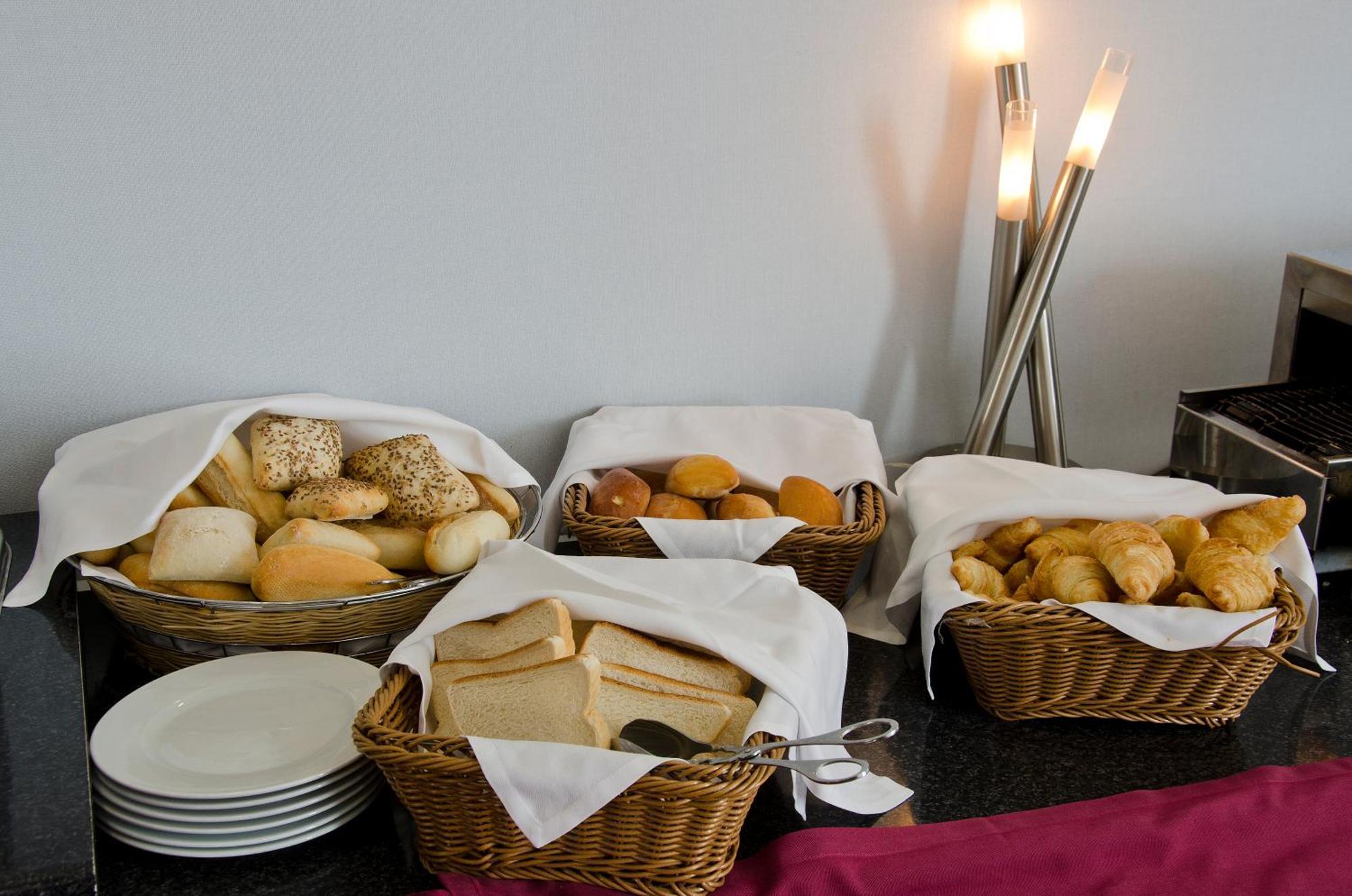 סנטה איריה דה אזויה Vip Executive Santa Iria Hotel מראה חיצוני תמונה